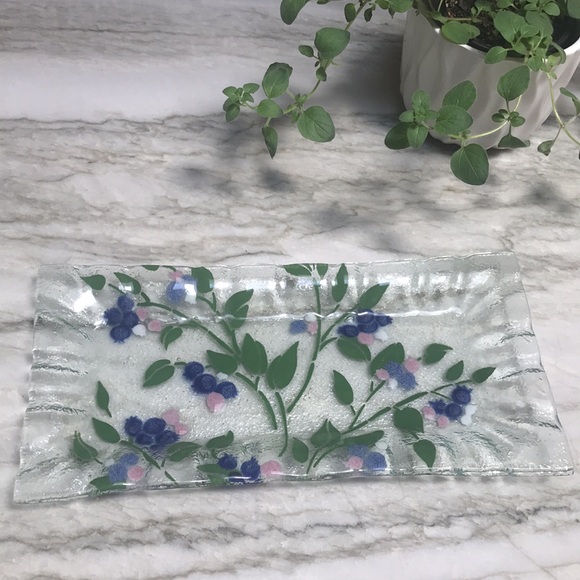 Fused glass blueberries 11 inch tray dish - Picture 1 of 9